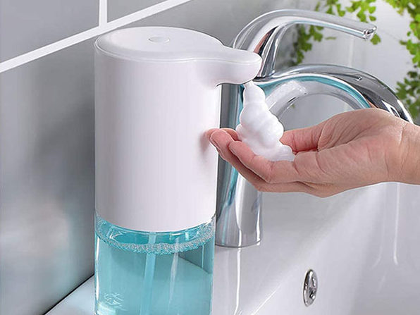 hands free foaming soap dispenser